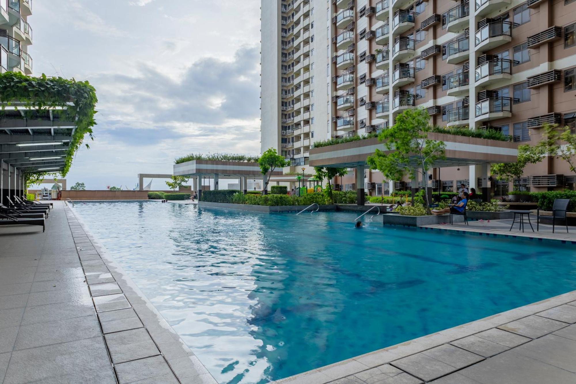 The Radiance Manila Bay Aparthotel Pasay Buitenkant foto
