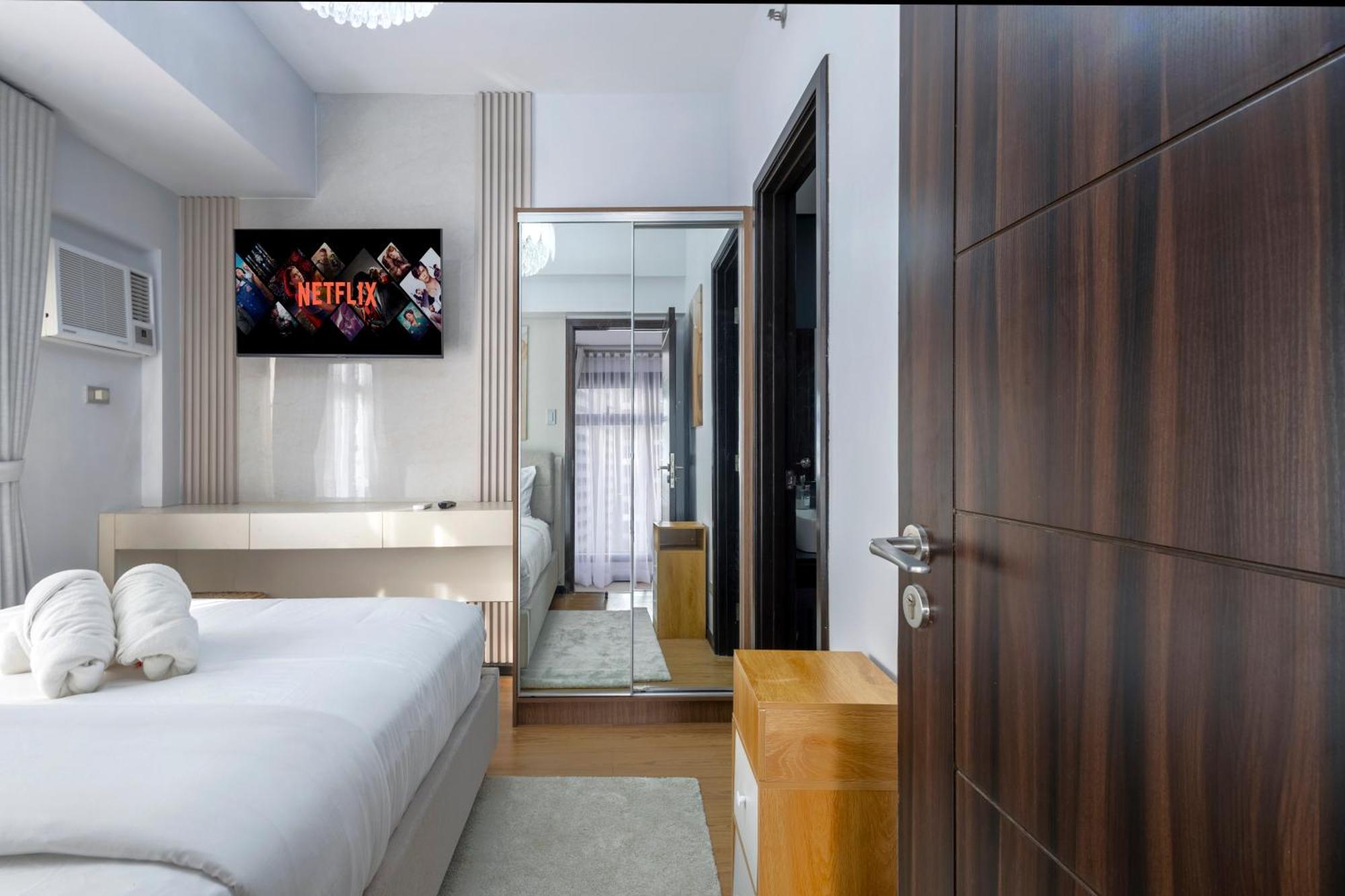 The Radiance Manila Bay Aparthotel Pasay Buitenkant foto