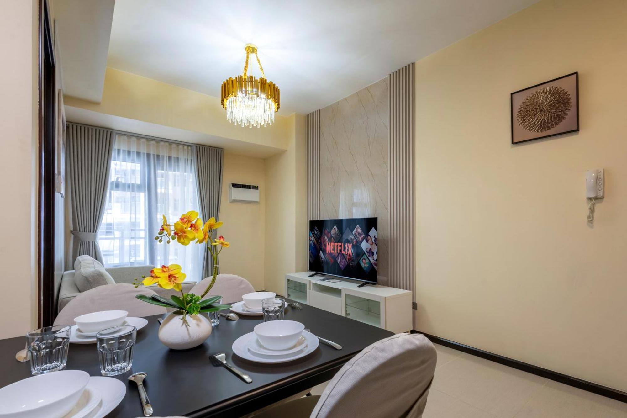The Radiance Manila Bay Aparthotel Pasay Buitenkant foto